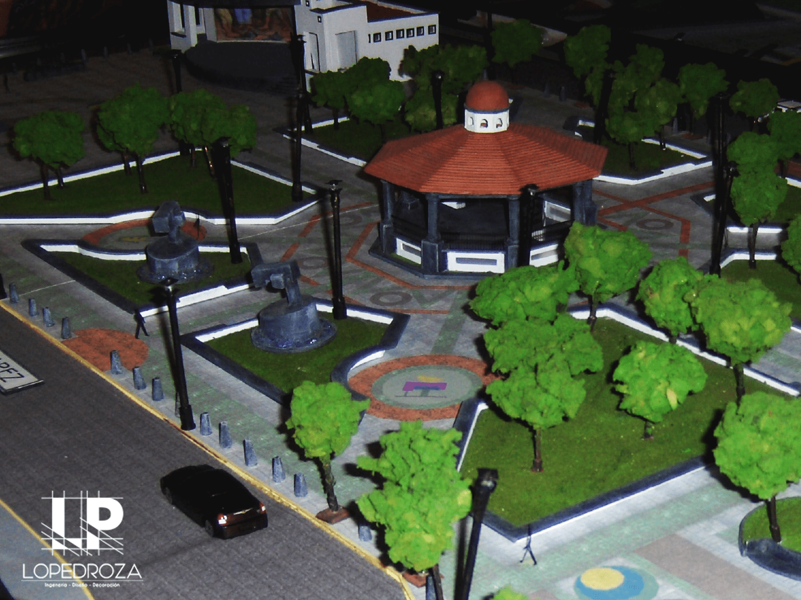 Remodelacion de Plaza Teyahualco LOPEDROZA